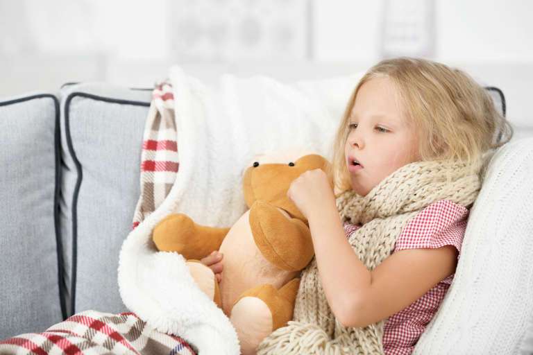 Сильный сухой кашель у ребенка