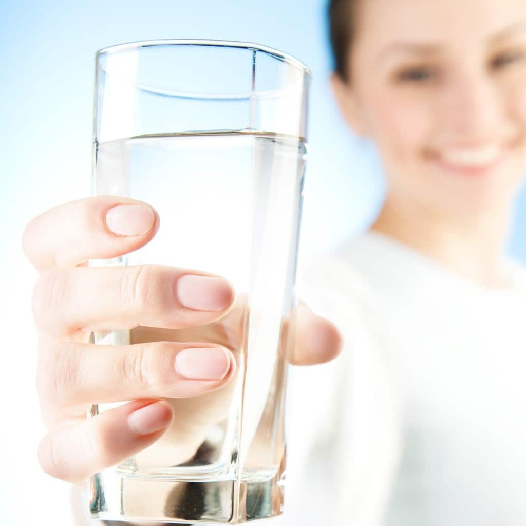 Сколько можно пить воды в день при гипертонии 