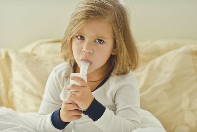 Лающий кашель у ребёнка, как лечить